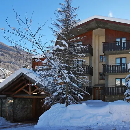 Des Amis 2* Саузе-д'Ульс